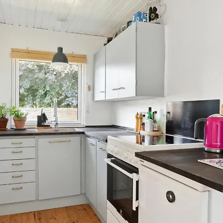 Dom wakacyjny In With Kitchen Jægerspris